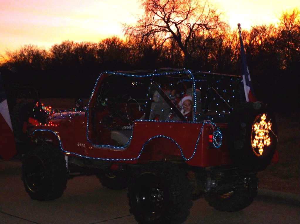 Jeep Decorations for the Holidays - JeepForum.com